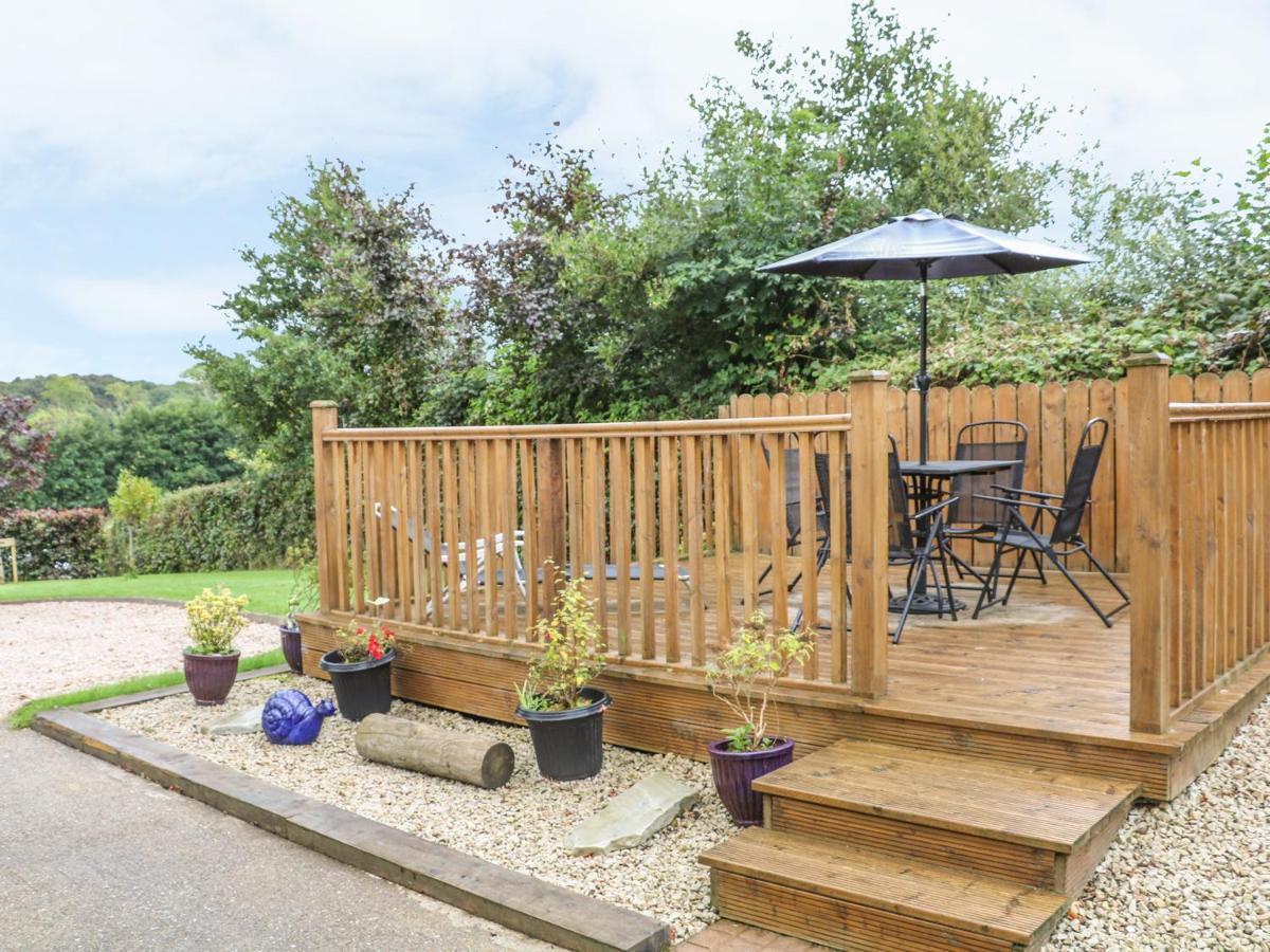 Kate'S Cottage Rathmullan Exterior photo